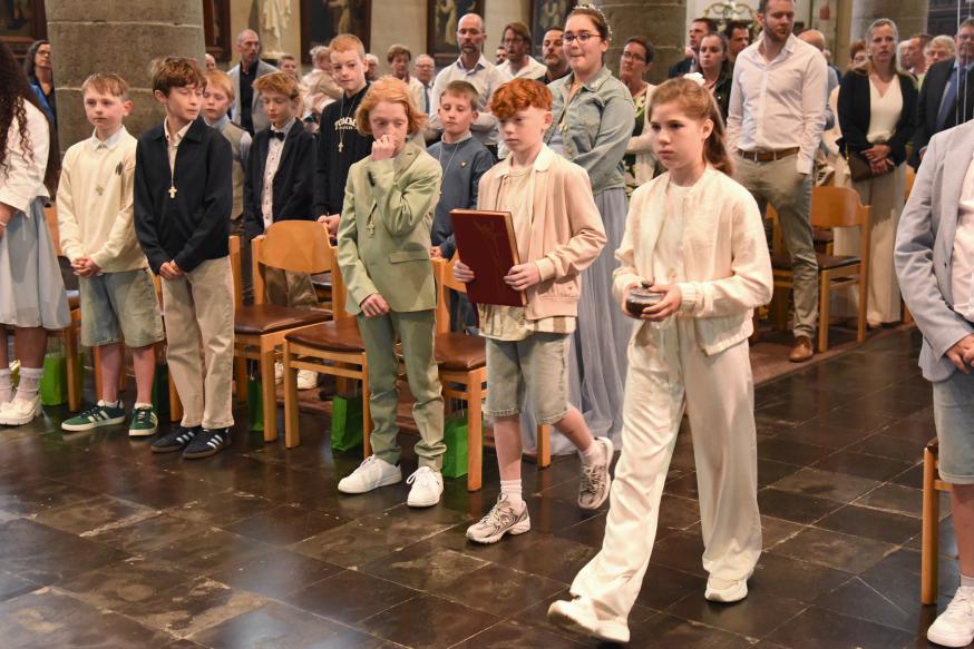 Vormselviering Ichtegem © J. Follet