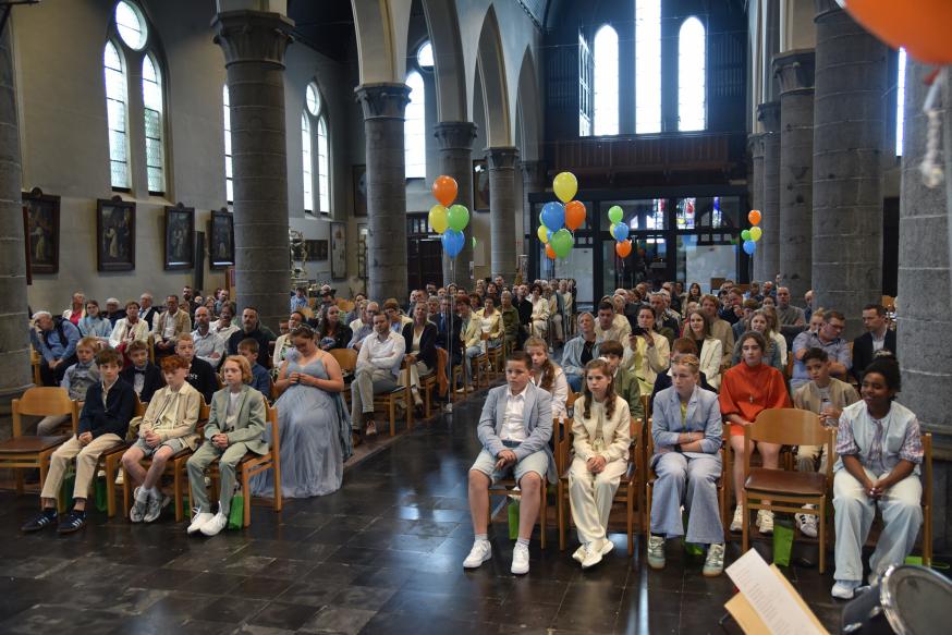 Vormselviering Ichtegem © J. Follet