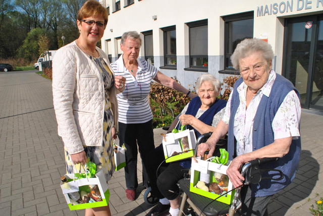 Paasgeschenken voor de zieken © Paul Vanden branden