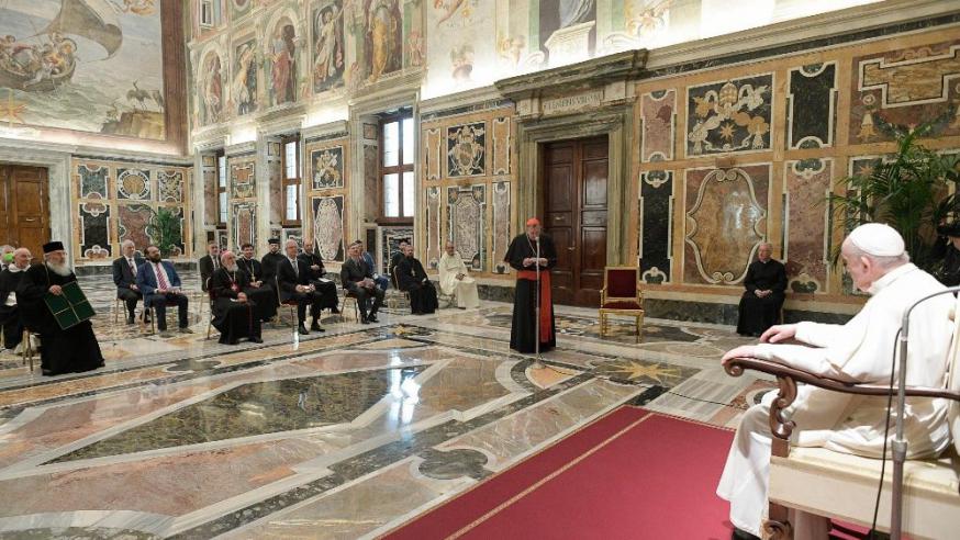 De leden van de Ireneüswerkgroep bij paus Franciscus © Vatican Media