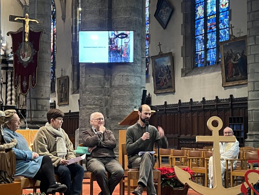 Afsluiten jaar van de hoop-2 