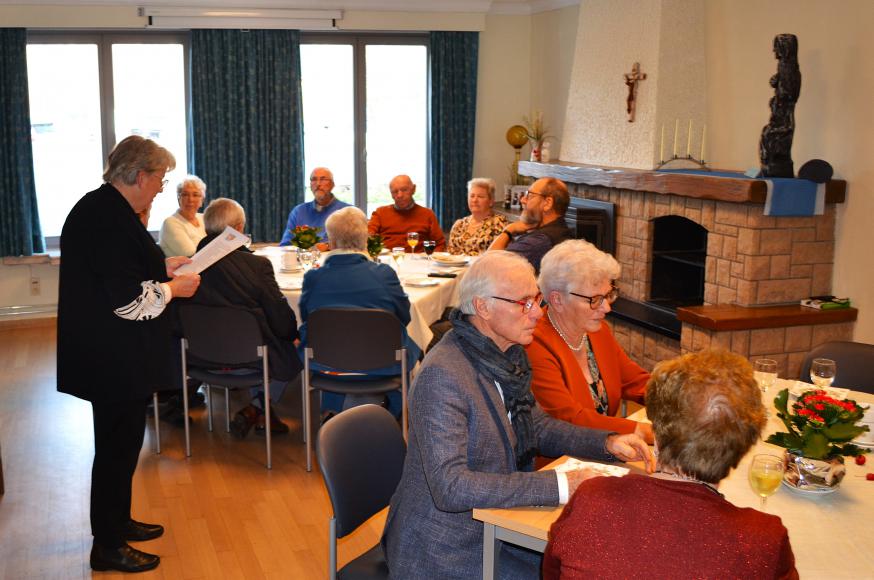 Jubilarissen in parochiehuis 
