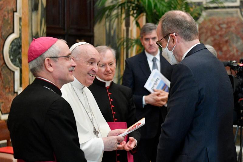 Paus ontving vandaag een Franse delegatie van de Katholieke Actie © Vatican Media Paus ontving vandaag een Franse delegatie van de Katholieke Actie © Vatican Media