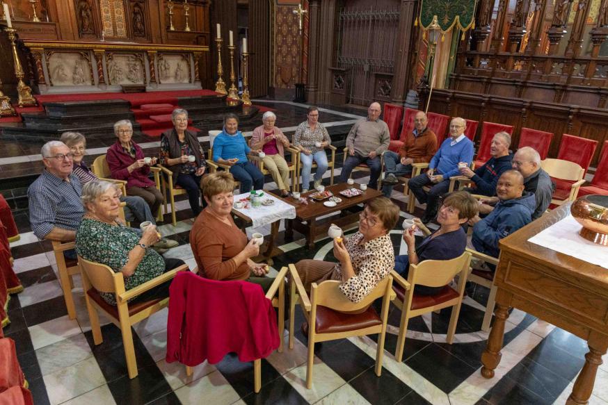 kerkkuisers Kruishoutem.jpg © M.R.