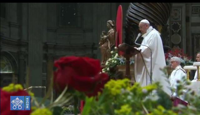 Paus Franciscus tijdens de middernachtmis © SIR/OSR