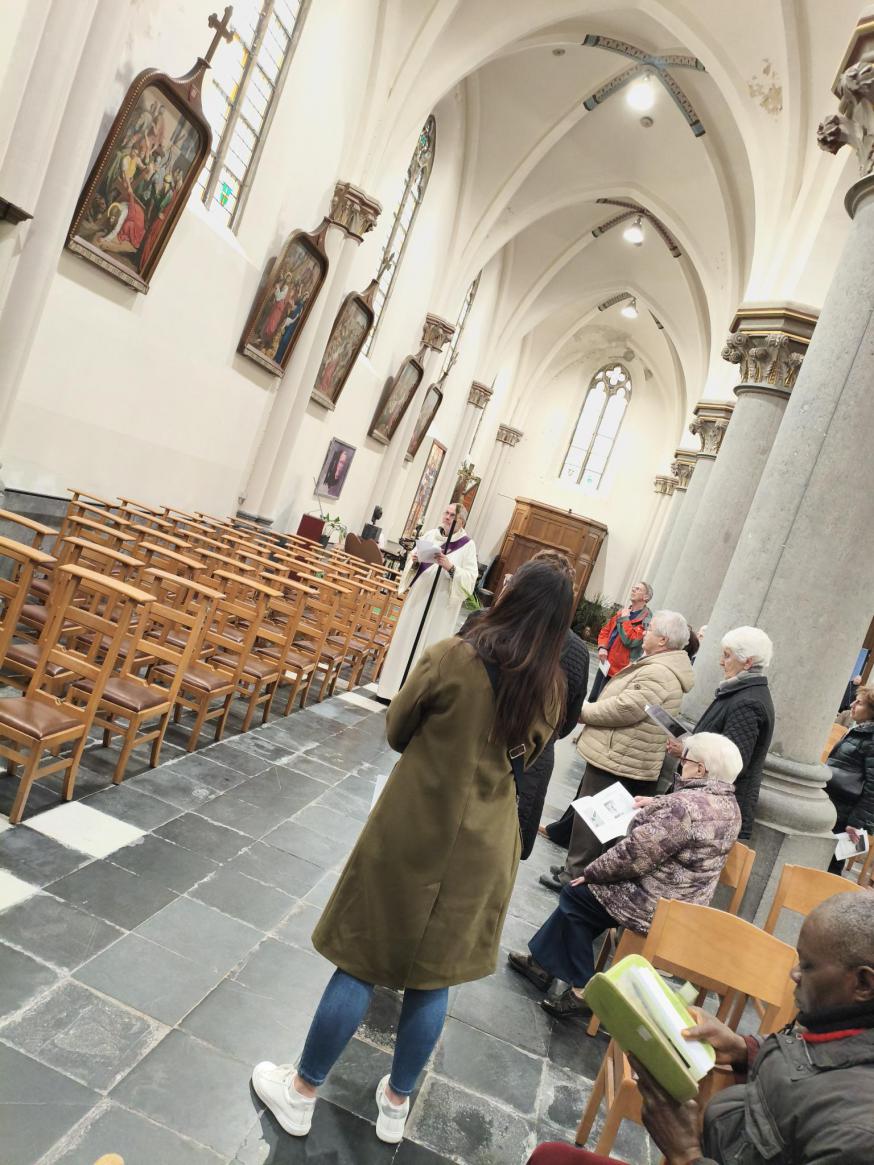 Kruisweg in Sint-Gillis-Waas 