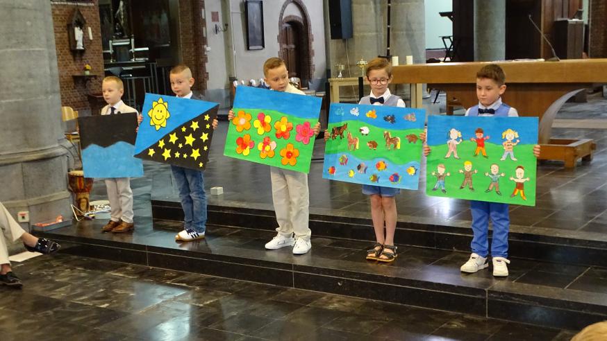 Eerste Communie Lettertuin en Regenboog © J. Follet