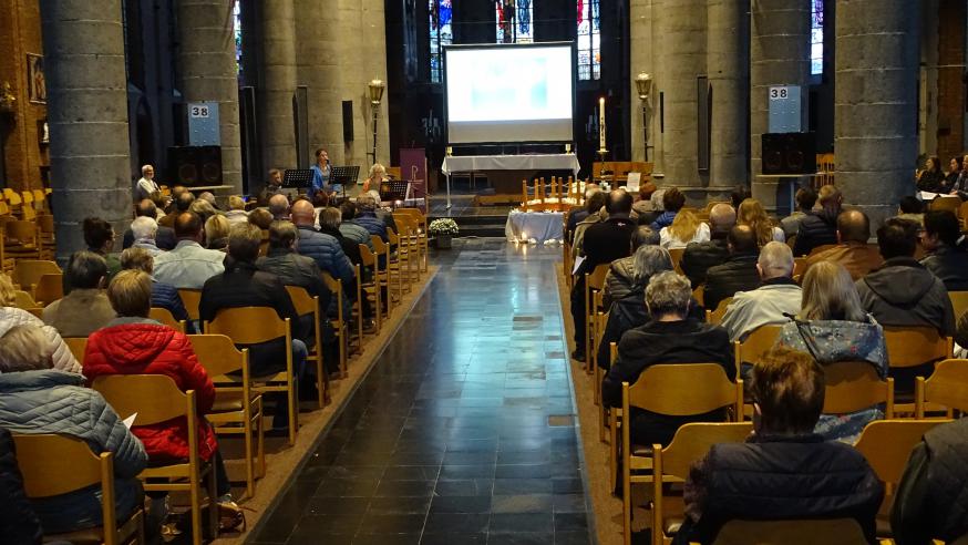 Gebedsdienst Meunyckenhof © J. Follet