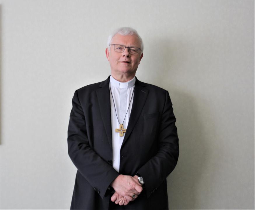 Mgr. Hoogmartens, bisschop van Hasselt. 