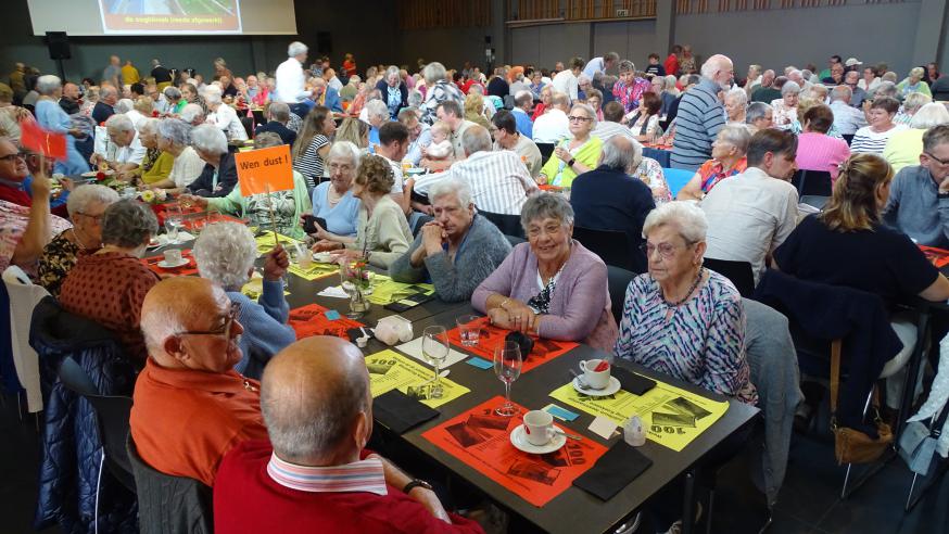 Missiekring 100 jaar © J. Follet