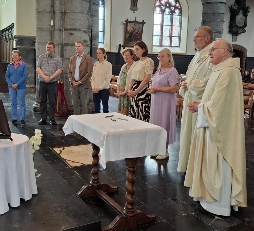 De vernieuwde parochieploeg (Thierry Kabamba ontbreekt op de foto)