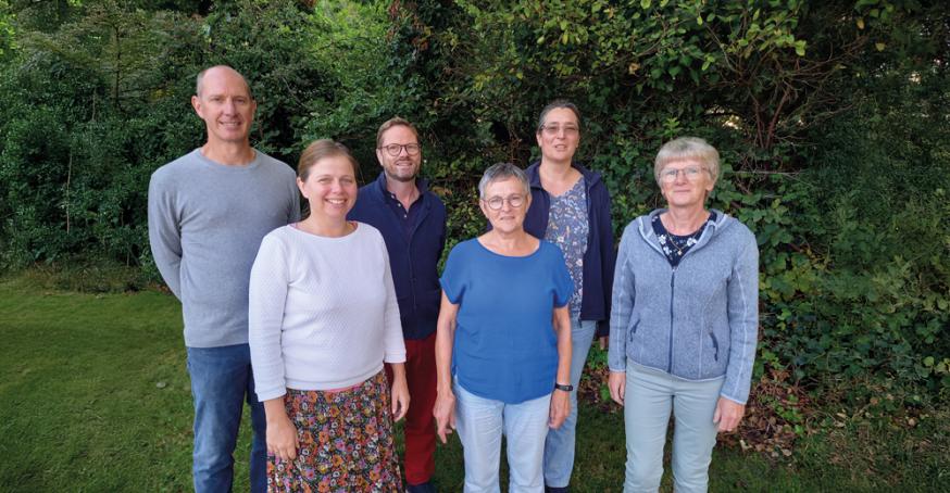 Van links naar rechts: Jan Dams, Marianne Slaets, Matthias Baeyens, Maria De Ryck, Heidi Krieckemans, Chris Smits. © PE HH Prisca en Aquila