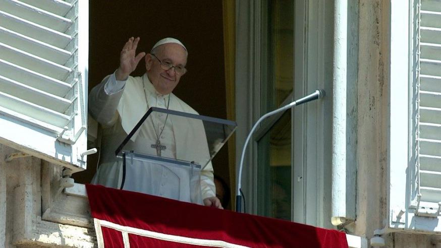 Paus Franciscus tijdens het Regina Coeli van gisteren © Vatican Media