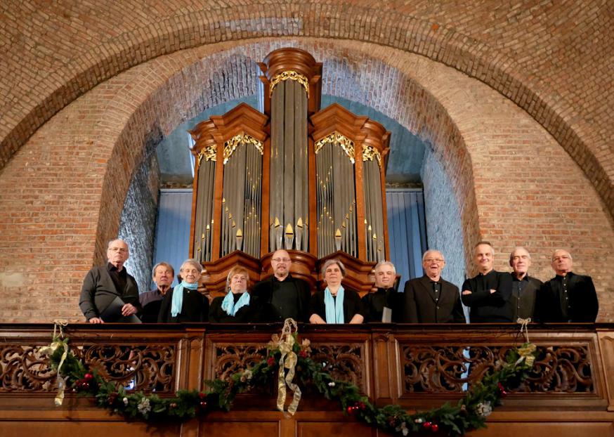 Het koor Schola Sainnensis zingt Gregoriaans  © H.Casaer