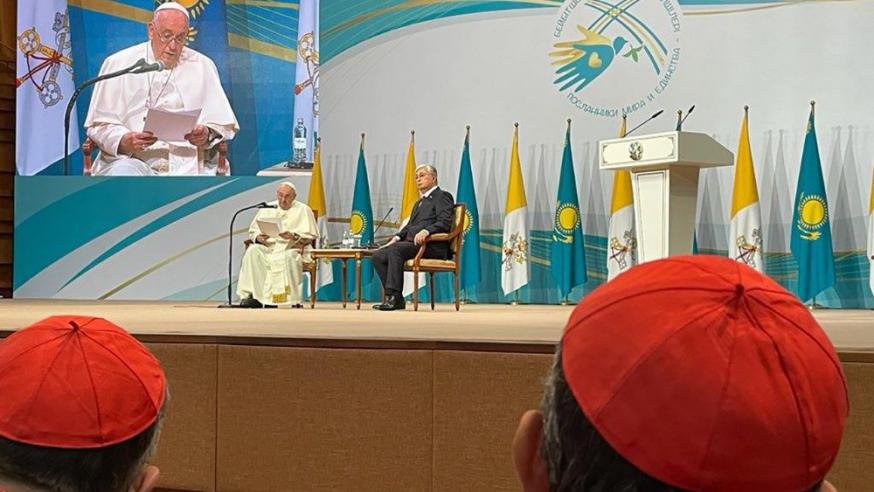 Paus Franciscus in  Kazachstan © Vatican Media