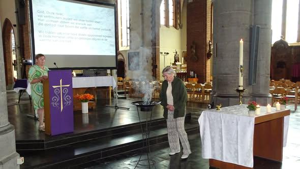 Verdergaan en herinneren 2026 © J. Follet