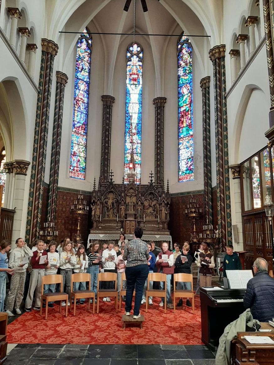 Vormelingen: lied aanleren 