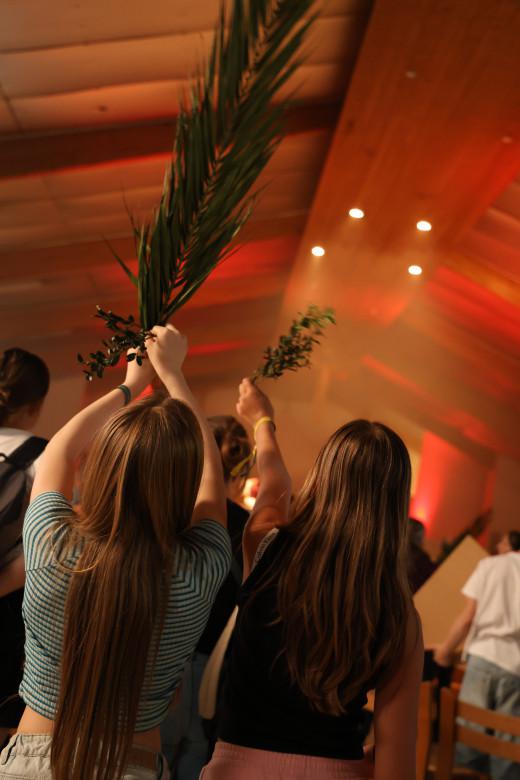 Vormelingendag - palmwijding © Kamino