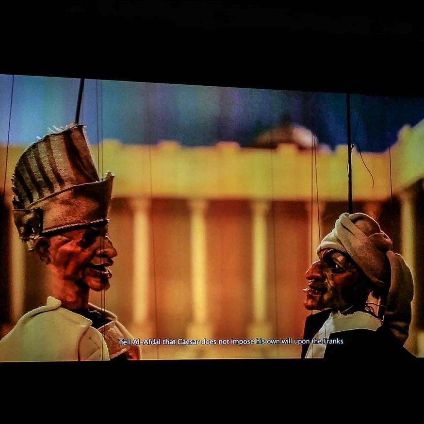 Wael Shawky, Cabaret Crusades: The Horror Show File, 2010 © Sfeir-Semler Gallery, Foto Sim D’Hertefelt Wael Shawky, Cabaret Crusades: The Horror Show File, 2010 © Sfeir-Semler Gallery, Foto Sim D’Hertefelt