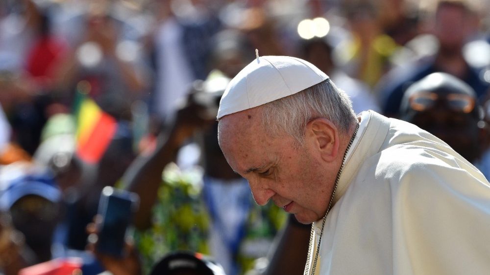 Paus Franciscus tijdens de audiëntie van woensdag © Vatican Media Paus Franciscus tijdens de audiëntie van woensdag © Vatican Media